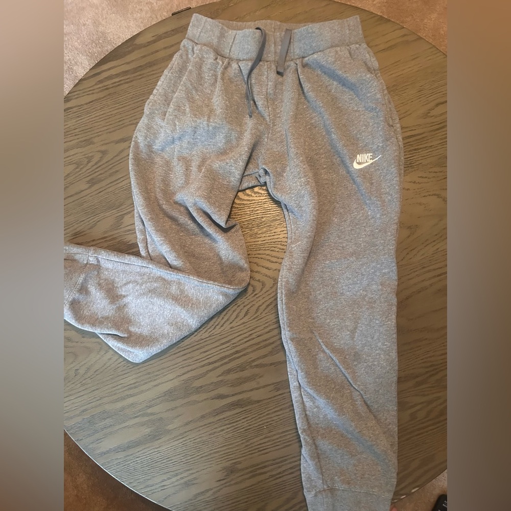 Nike grey jogger sweatpants youth large